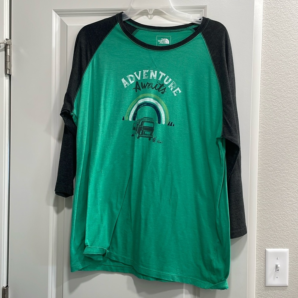 The north face 3/4 sleeve tshirt